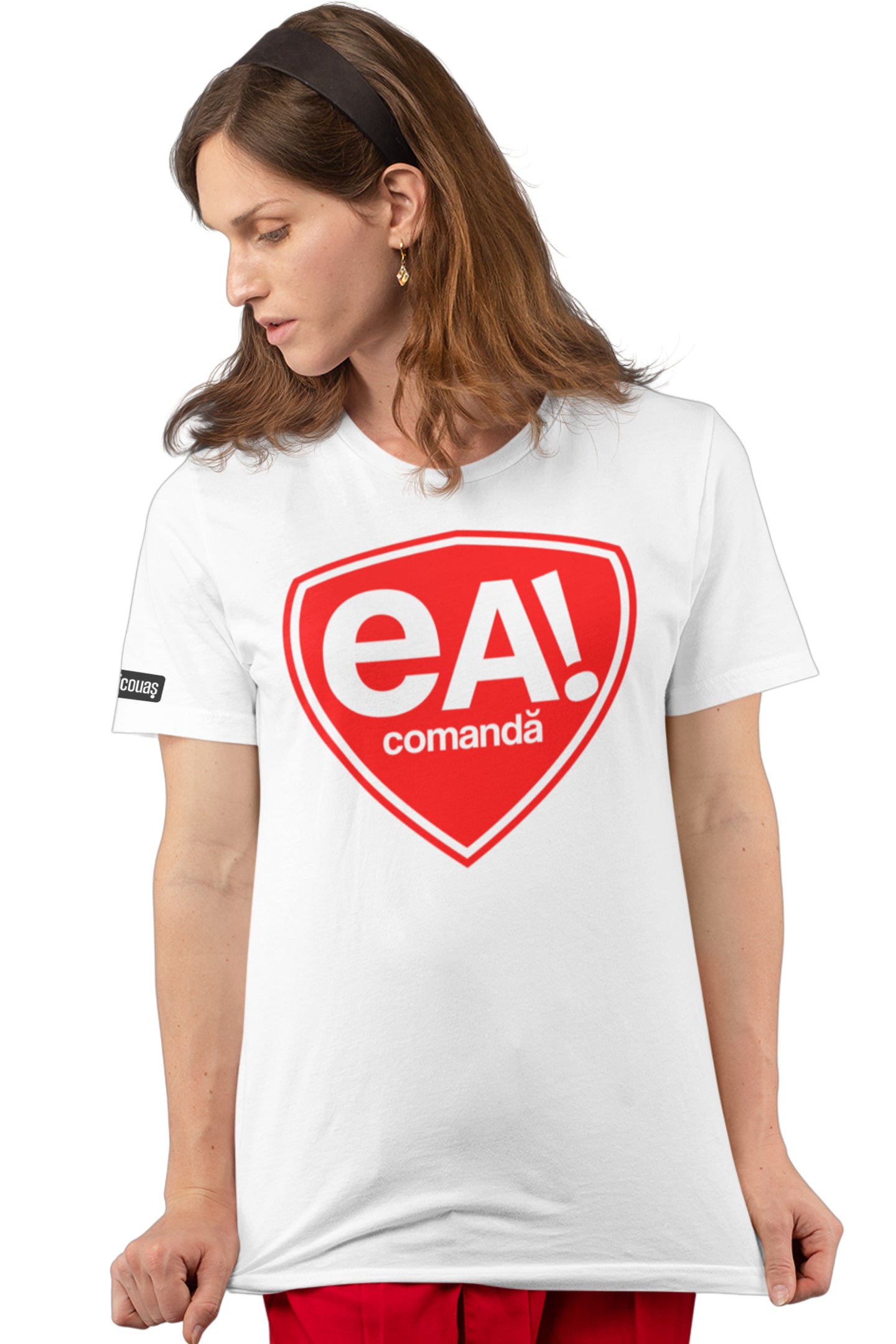 EA comandă!