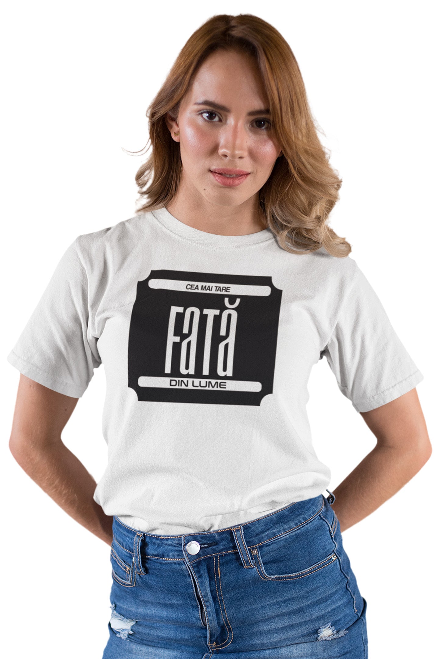 Tricou Cea mai tare fată Alb