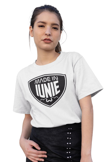 Tricou Născuta în Iunie